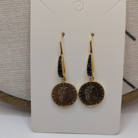 Elegant Goldtone and Black Earrings with Textured Pendants - Picture 1 of 5